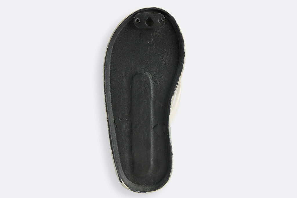 pink plum blossom wall thermometer in shape of flip flop with blossom detailing