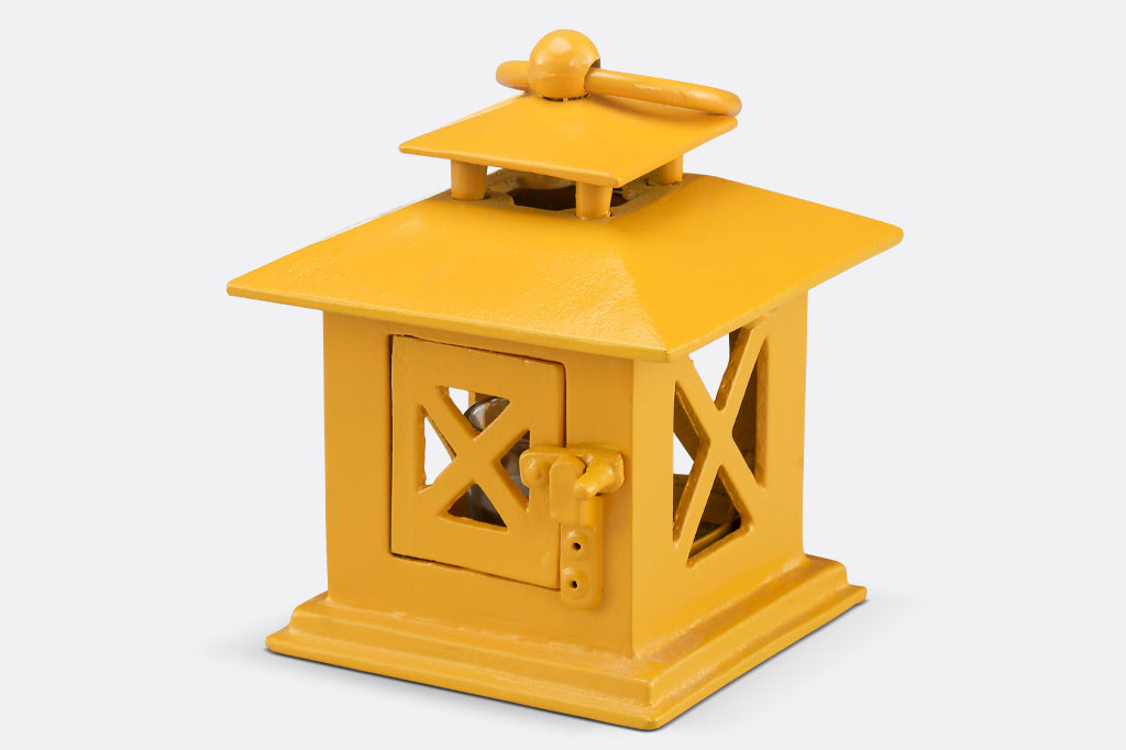 cast metal yellow lantern #color_yellow