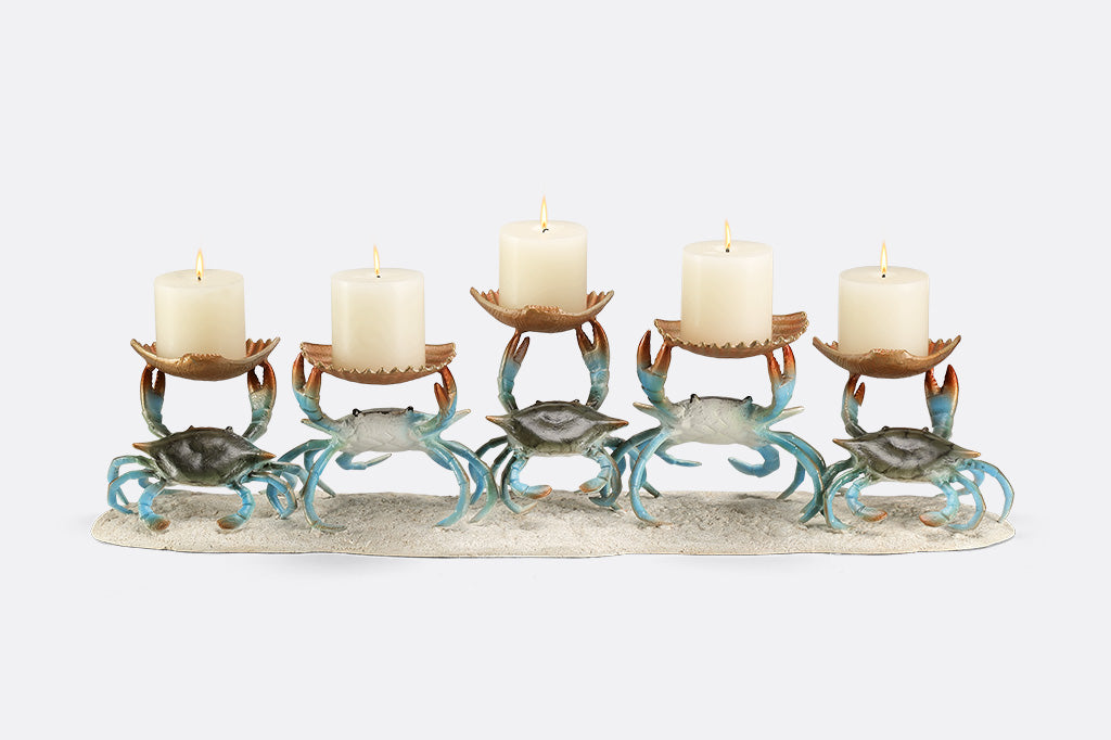 Decorative candle holder with candles