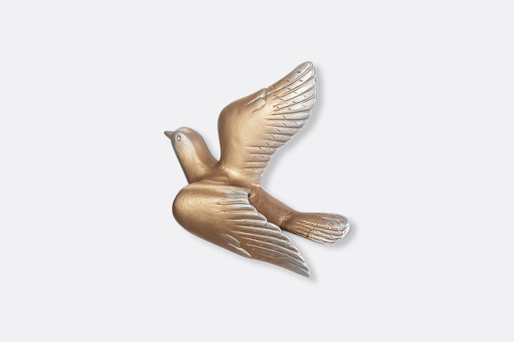 A set of 5 gold birds posed in flight.