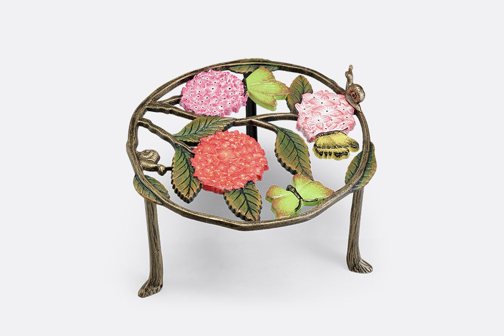 A set of 2 plant stands featuring details of pink hydrangeas, leaves, snails, and butterflies.
