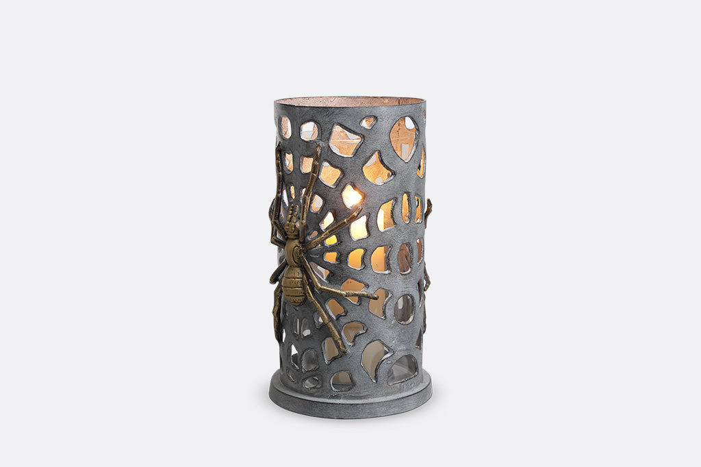 Widow's Whisper Hurricane Lantern