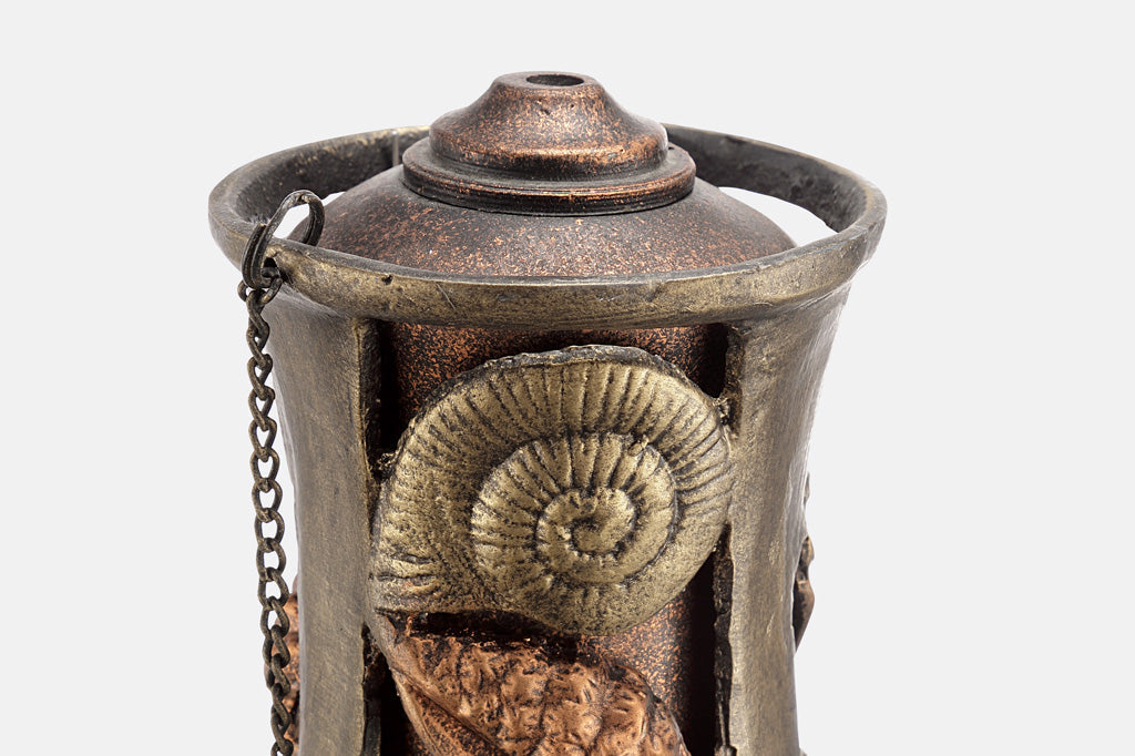 Detailed view of shell oil torch