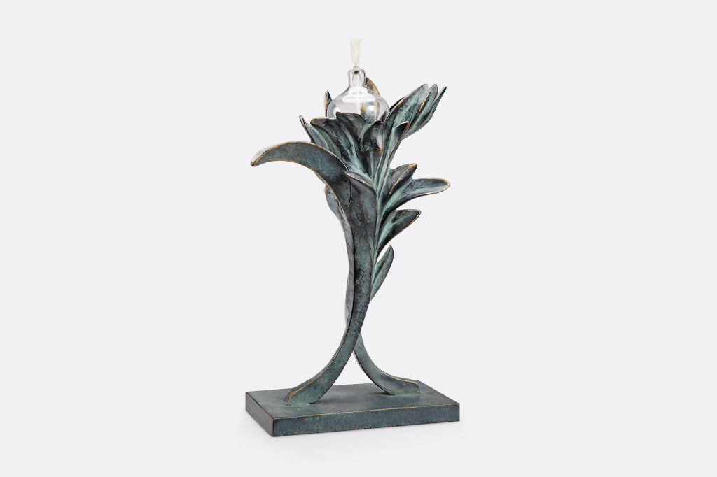 Toscana Footed Oil Lantern Silhouette, glass oil reservoir