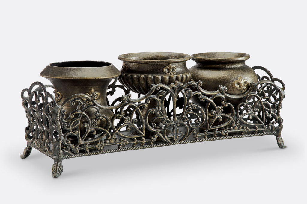 Fleur de Lys Herb Pots with Base