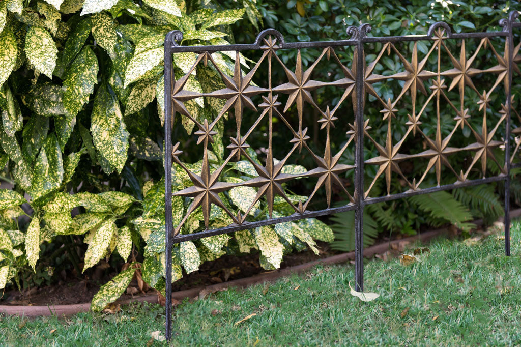Starry Night Garden Edging set in garden