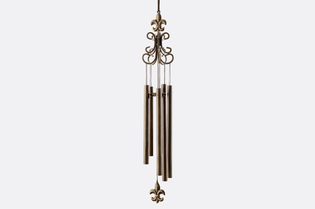 Fleur de Lys motif on tall wind art