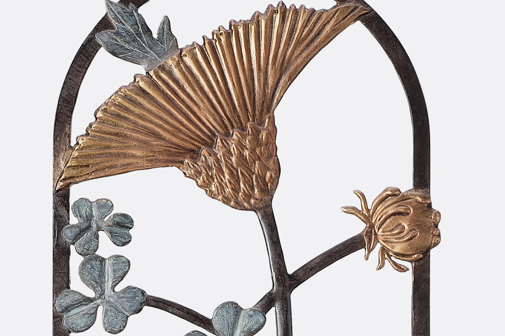 close up view of garden trellis with clover flower and leaf detailing