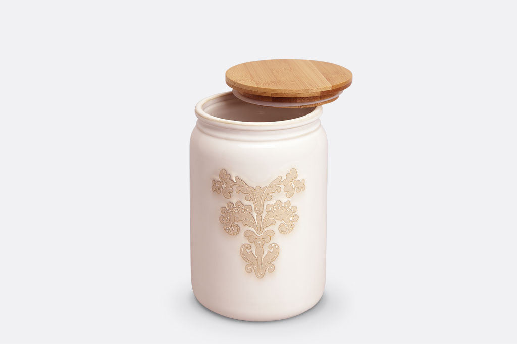 stoneware with cream glaze and damask lace pattern, bamboo lid