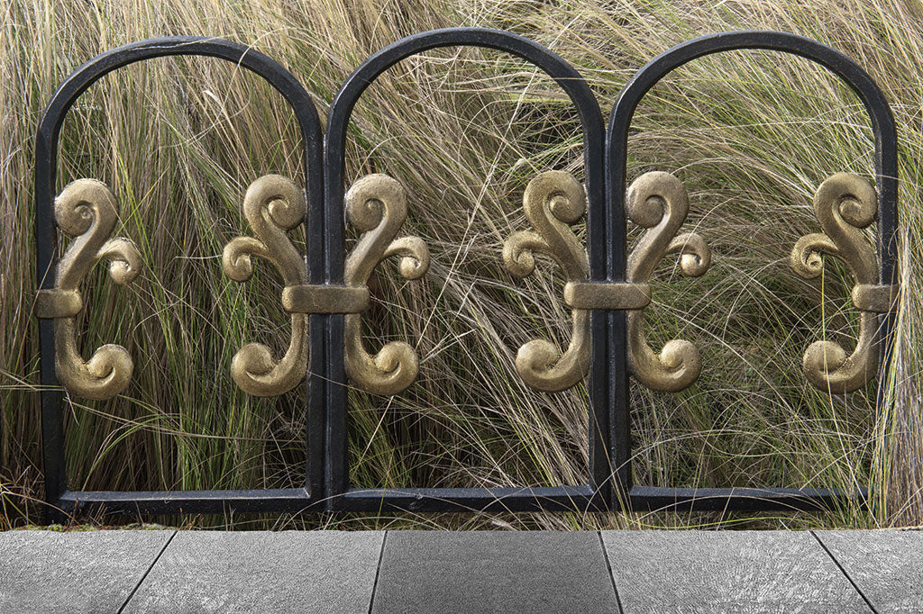 Fronde Garden Edging with relief style scrollwork