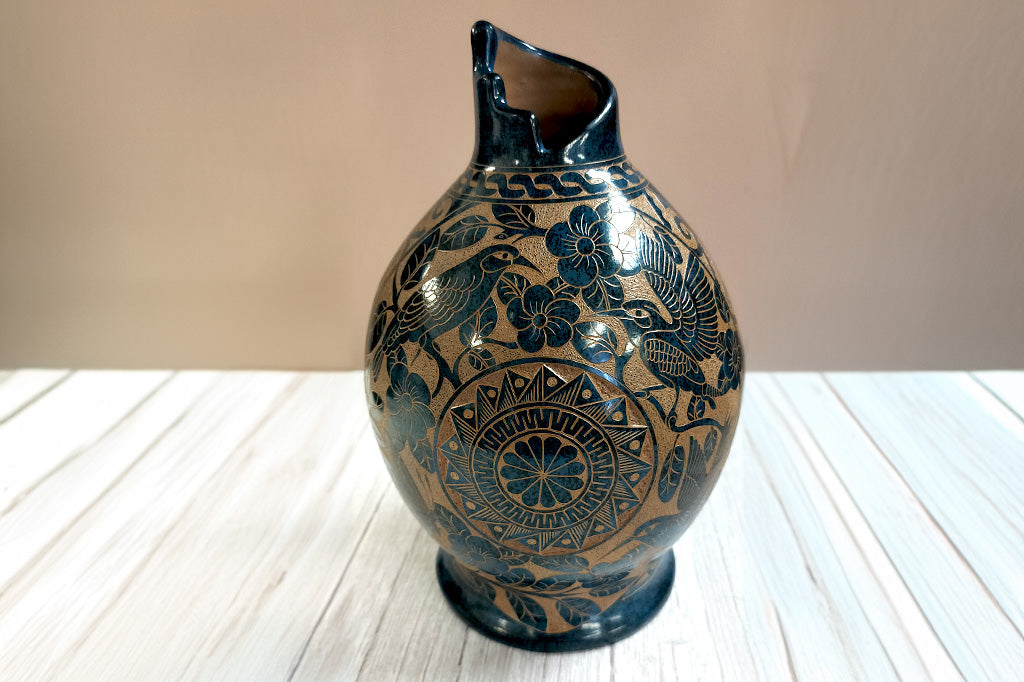 Hand etched wood fired clay pottery, Fair Trade from Nicaragua