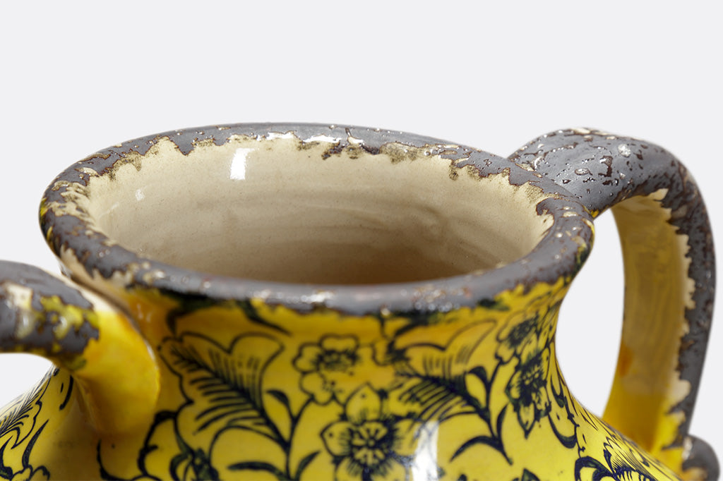 close-up of the Giallo Vase handles with distressed crackle glaze